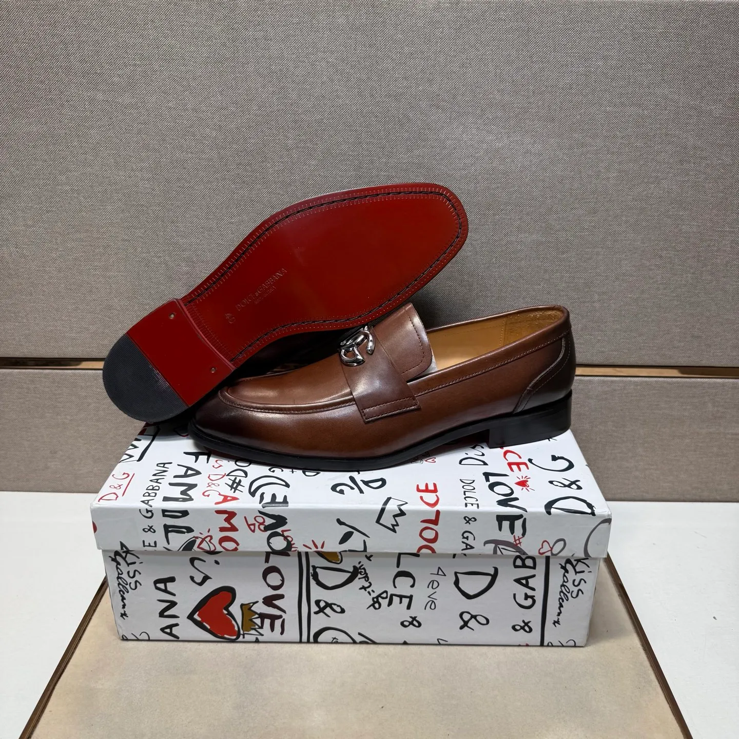 Men's men's shoes 💰pp520【DG～】Men's casual formal leather shoes 2025z cabinet sales simultaneously 🔶Size: 38-44#️⃣ 🔷2 colors🔜The upper is made of cowhide stitching ➕Cowhide lining, comfortable and breathable, sole: original comfortable, wear-resistant and non-slip outsole, ⚠️real thing📱photographed🎬real thing is better📢📢📢